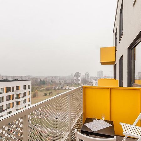 Apartments Vilnius 1 Near Center With A Roof Terrace And Parking Luaran gambar