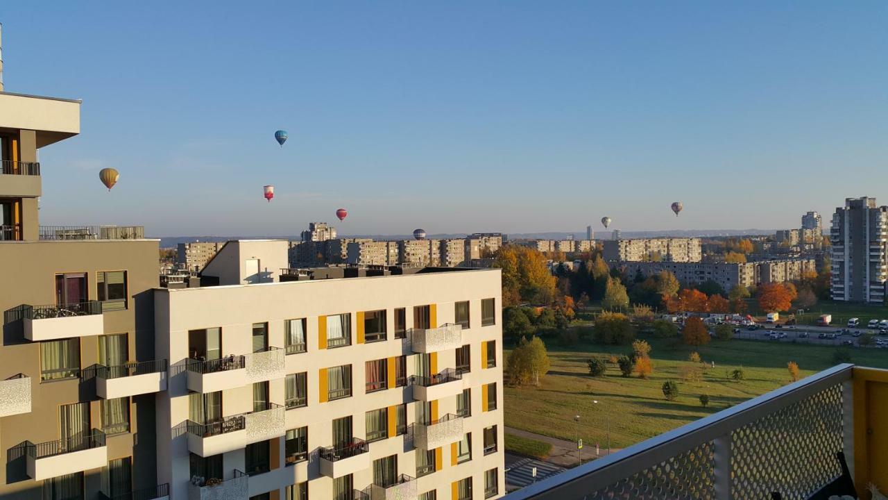 Apartments Vilnius 1 Near Center With A Roof Terrace And Parking Luaran gambar